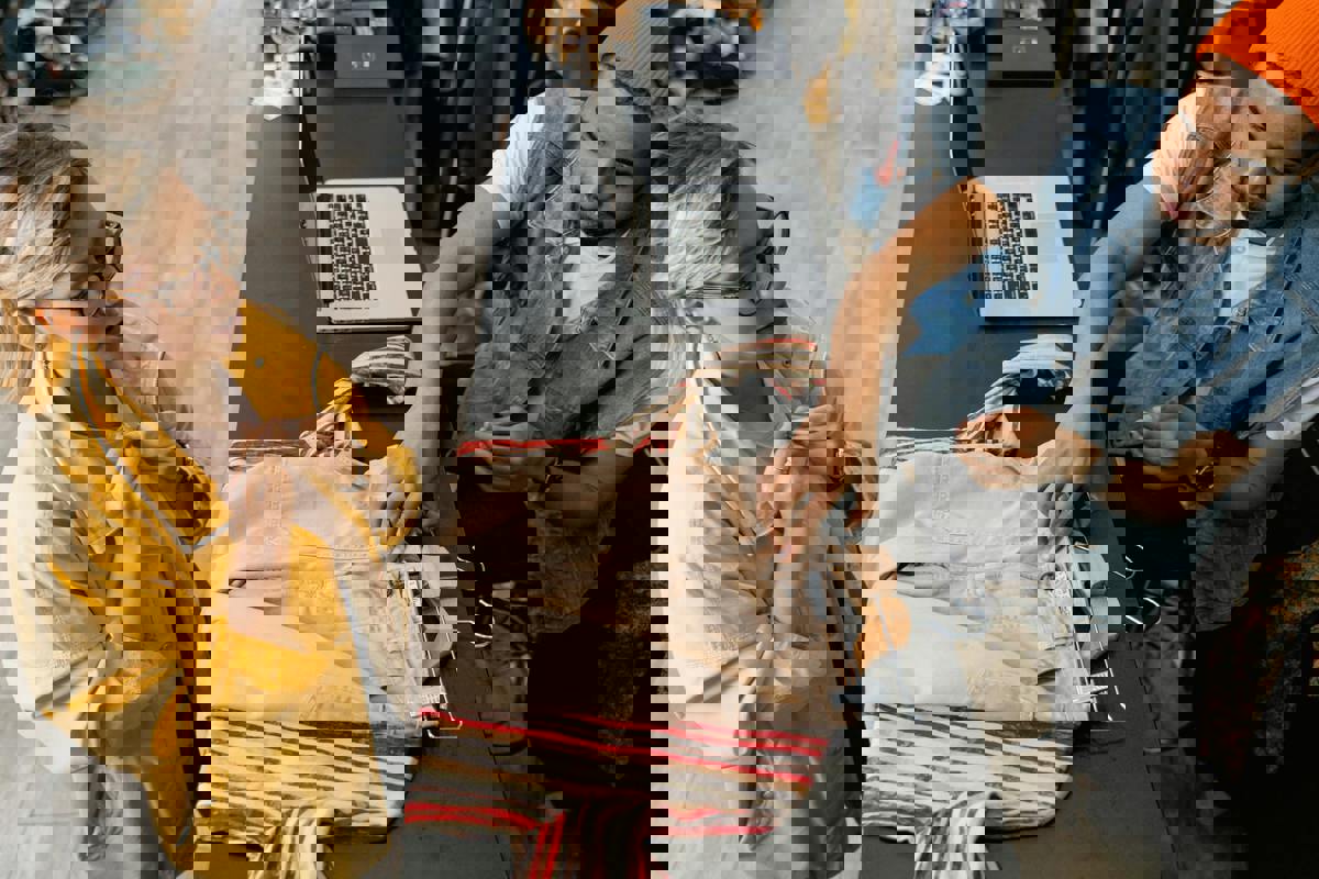 Canadian Retailers Embrace Subscription Services to Boost Customer Loyalty